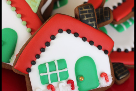christmas-cottage-cookies-FB1